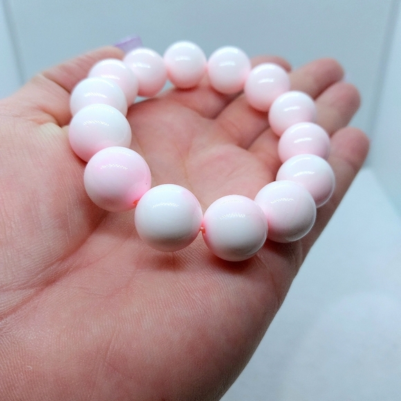 🐚 14mm Natural "Fashioned" Pink Shell Chunky Bracelets - Picture 2 of 2